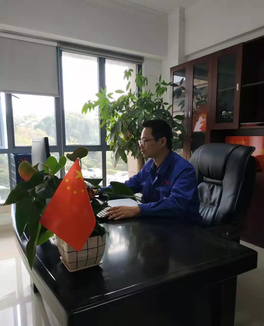 黨員立潮頭，領(lǐng)跑當(dāng)先鋒之三十二｜張盛梁：盛五煉之棟梁